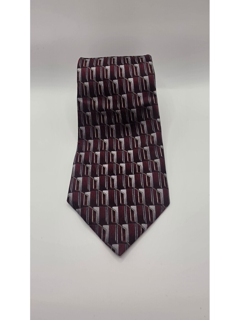 Stafford Men's Silk Tie with Geometric Pattern